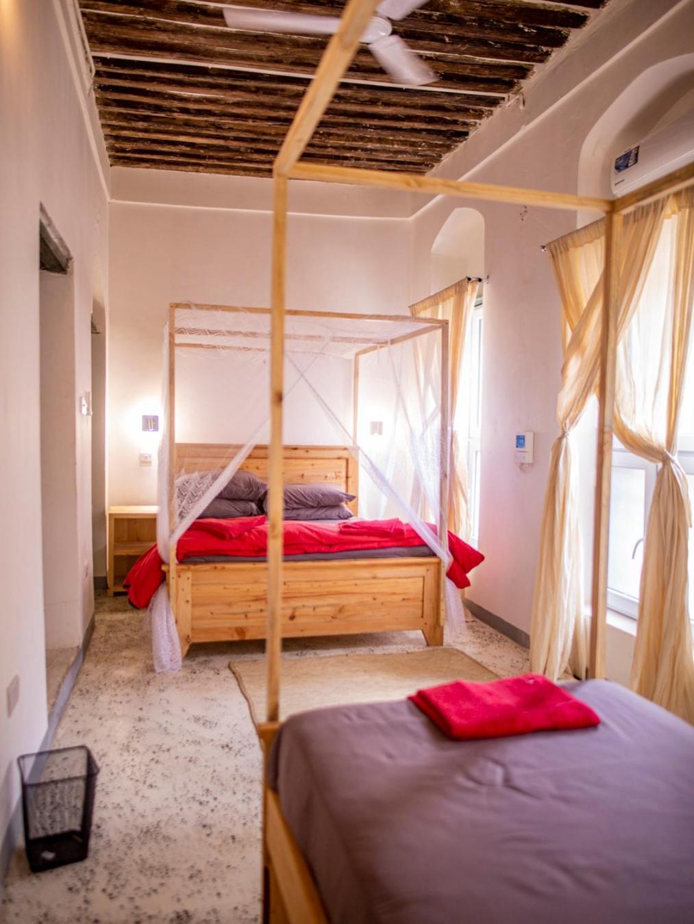 Firefly West Wing Hotel Bagamoyo Buitenkant foto